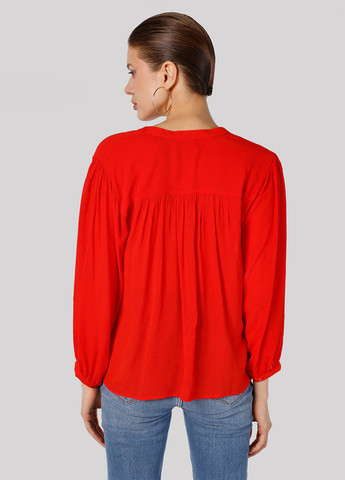 Червона блуза Colin's