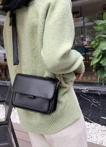 Женская классическая сумочка на ремне кросс-боди на три отдела черная NoName (251204135)