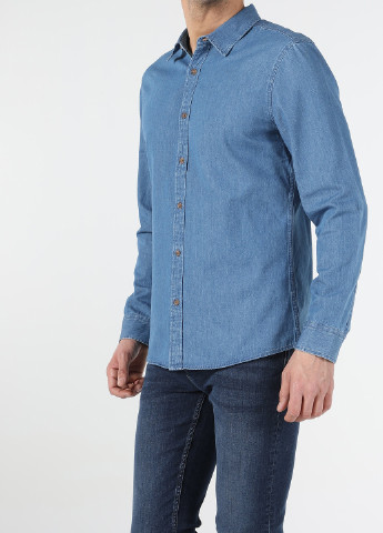 Светло-синяя джинсовая рубашка однотонная Colin's