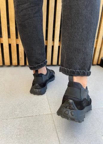 Чорні кросівки shoesband демісезон Brand