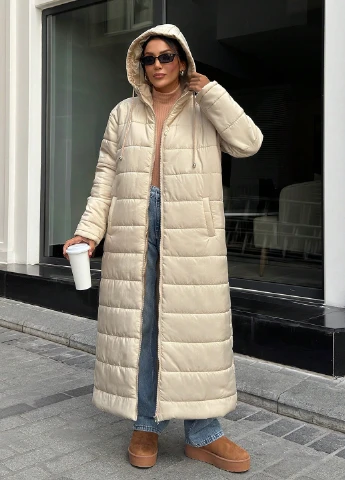 Светло-бежевая зимняя куртка SHEIN