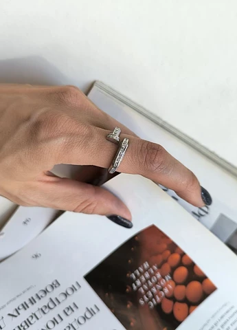 Каблучка Silver Flame (330000089)