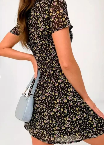 Чорна кежуал плаття, сукня Missguided з квітковим принтом