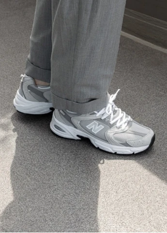Сірі Осінні кросівки New Balance 530
