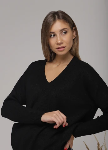 Чорний зимовий пуловер Pamella