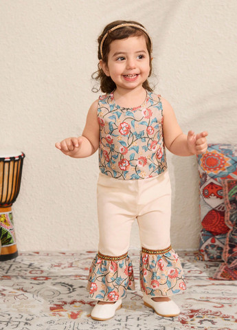 Комбінований літній костюм (топ, штани, накидка) SHEIN