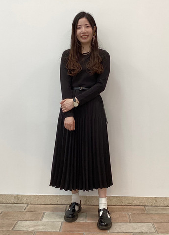 Чорна кежуал сукня плісована Uniqlo однотонна