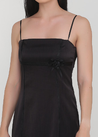 Черное коктейльное платье футляр Jazzibe однотонное