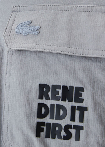 Серая кэжуал рубашка с надписями Lacoste