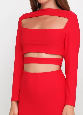 Красное коктейльное платье PrettyLittleThing однотонное