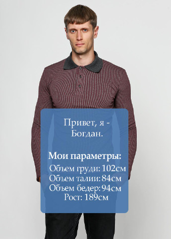 Бордовая футболка-поло для мужчин VD One с геометрическим узором