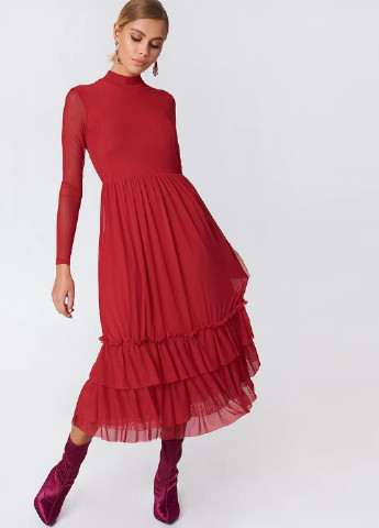 Червона кежуал плаття, сукня кльош, сукня-водолазка NA-KD однотонна