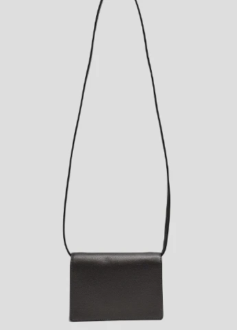 Чорна сумка крос-боді з екокожі Emporio Armani (241382606)