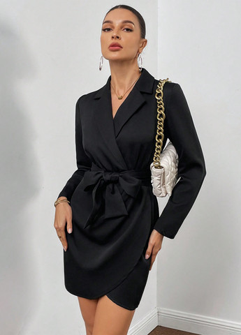 Чорна кежуал сукня на запах SHEIN однотонна