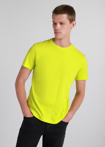 Желтая футболка Promin