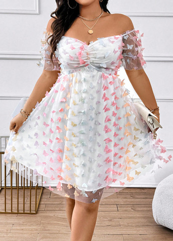 Белое кэжуал платье клеш, с открытыми плечами SHEIN однотонное