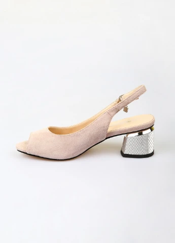 Пудровые босоножки Loris Bottega