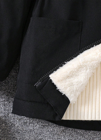 Черная демисезонная куртка SHEIN