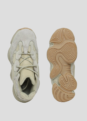 Бежевые демисезонные кроссовки adidas