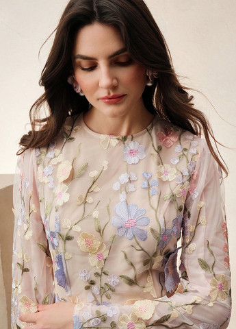 Бежевое праздничный платье а-силуэт SHEIN с цветочным принтом