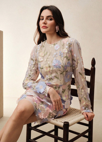 Бежевое праздничный платье а-силуэт SHEIN с цветочным принтом