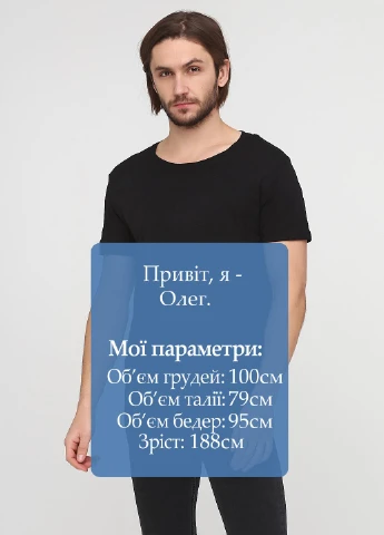 Чорна футболка Weekday