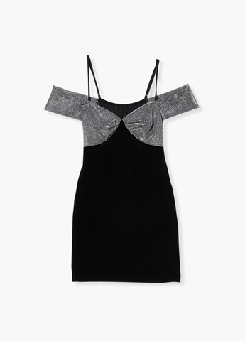 Черное коктейльное платье с открытыми плечами Boohoo однотонное