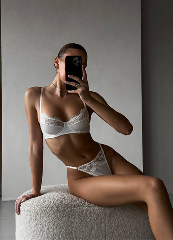 Білий демісезонний комплект (бюстгальтер, трусики) NOVA VEGA