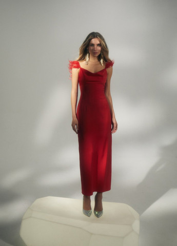 Червона вечірня сукня з відкритими плечима Gepur однотонна