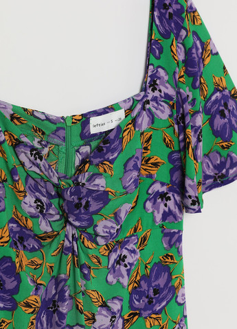 Зеленое кэжуал платье Lefties с цветочным принтом