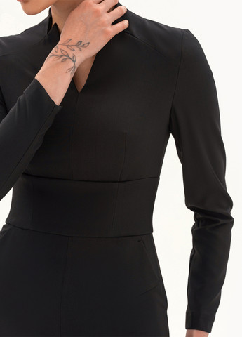 Чорна ділова сукня футляр BGL однотонна