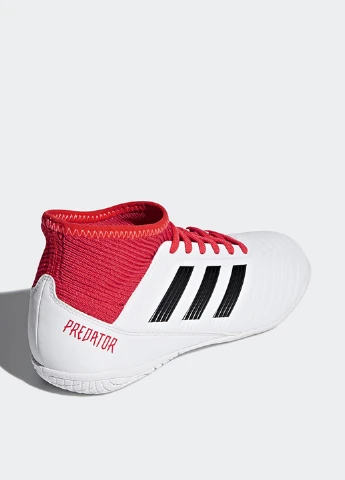 Цветные бутсы adidas