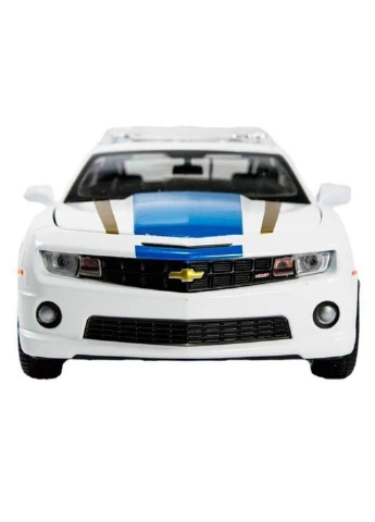 Машина Chevrolet Camaro SS RS Police 2010 (1:24) белый (31208 white) Maisto (254078586)