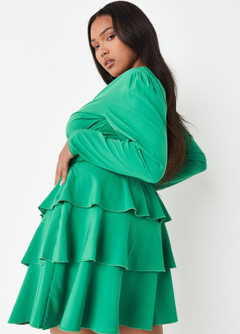 Зеленое кэжуал платье клеш Missguided однотонное