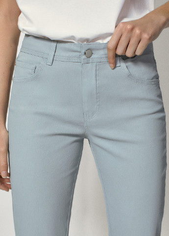 Голубые джинсовые демисезонные укороченные, зауженные брюки Massimo Dutti