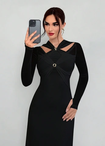 Черное кэжуал платье а-силуэт SHEIN однотонное