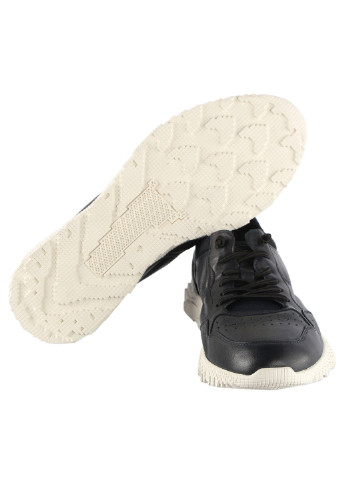 Черные демисезонные мужские кроссовки 196260 Buts