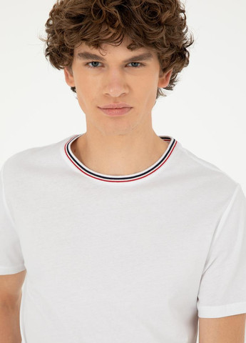 Белая футболка U.S. Polo Assn.