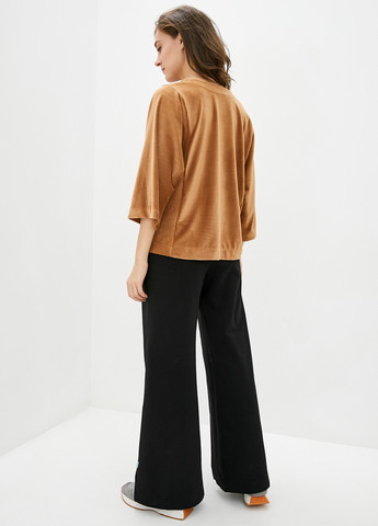 Коричнева блуза Silence