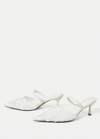 Белые туфли SHEIN с аппликацией, с вышивкой на высоком каблуке