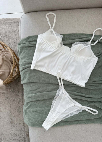 Білий демісезонний комплект (бюстгальтер, трусики) NOVA VEGA