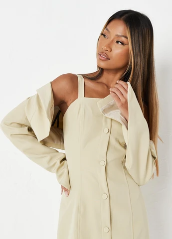Світло-бежева відвертий сукня Missguided однотонна