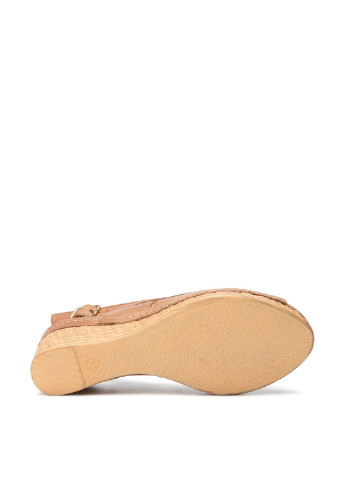 Светло-коричневые сандалі arc-1890-02 Lasocki с ремешком с перфорацией