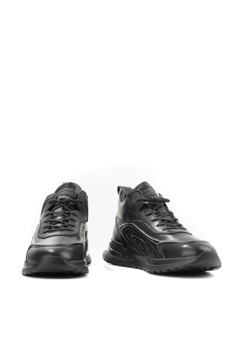 Черные зимние кроссовки Le'BERDES