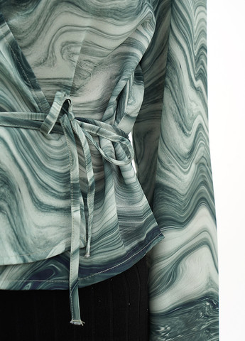 Зелёная блуза на запах Monki