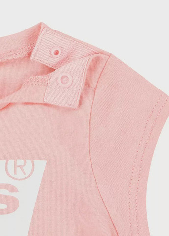 Розовая летняя футболка Levi's