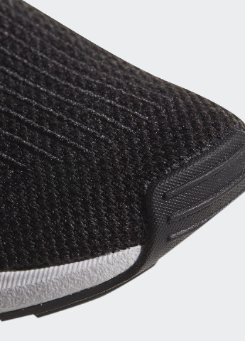 Черные демисезонные кроссовки adidas