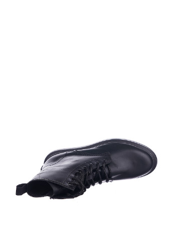 Осенние ботинки Maria Tucci со шнуровкой