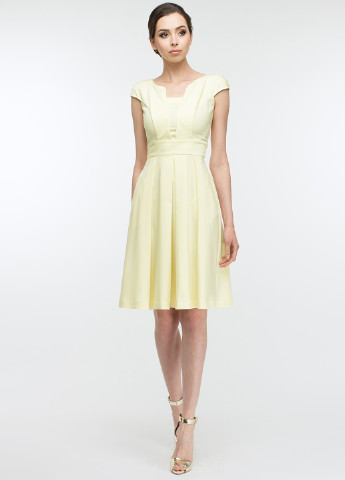Світло-жовтий кежуал платье коротка BGL однотонна