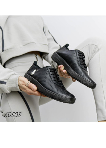 Чорні осінні ефектні жіночі кросівки No Brand